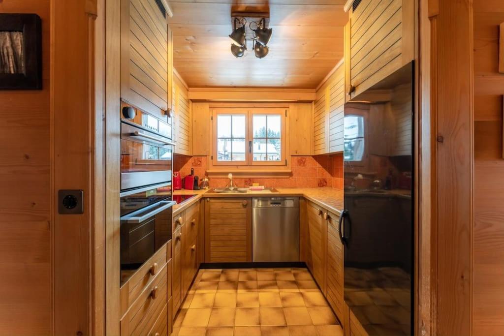 Charming Alpine Apartment Gstaad Luaran gambar